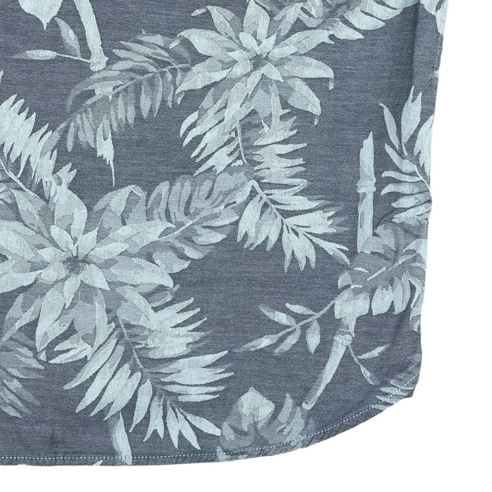 Tommy Bahama Tropical Tones Shirt Mens Medium Floral Print Button Up Blue - Picture 7 of 9